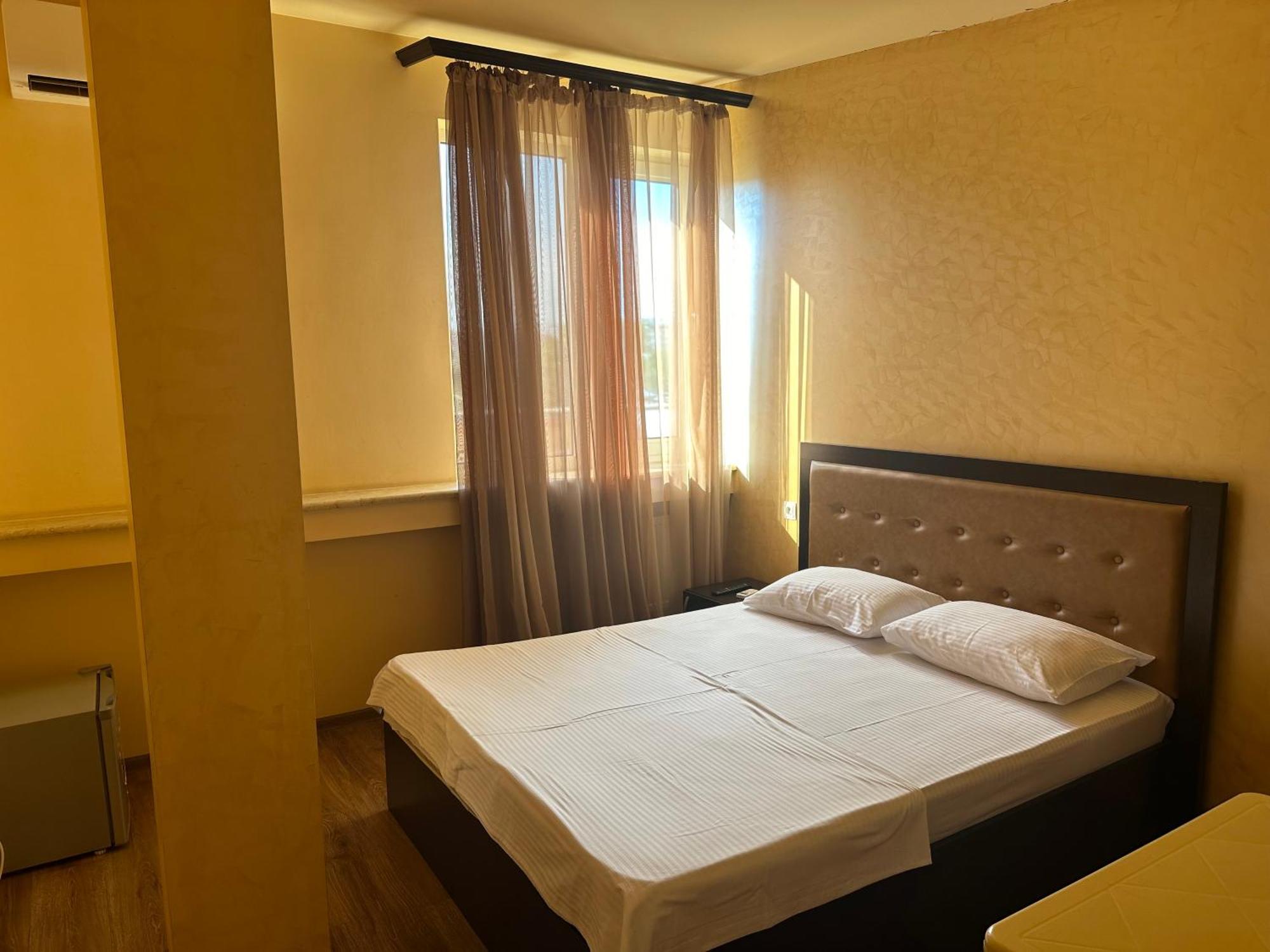 Express Hotel يريفان المظهر الخارجي الصورة