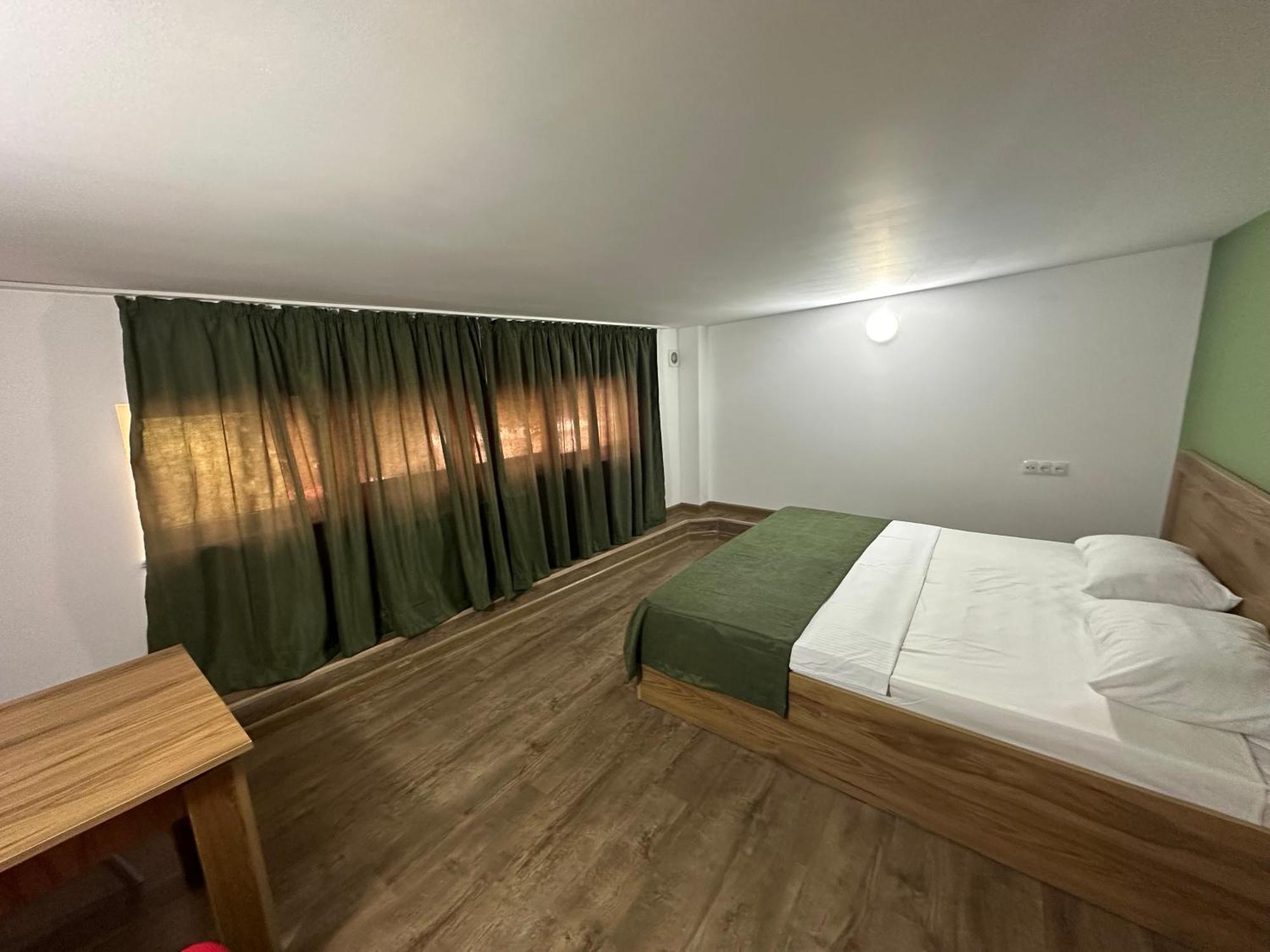 Express Hotel يريفان المظهر الخارجي الصورة
