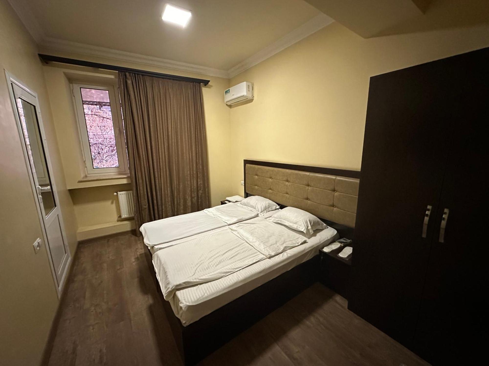 Express Hotel يريفان المظهر الخارجي الصورة